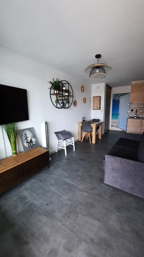 Charmant T2 Vue Marina Plages A Pied Sete Ngoại thất bức ảnh